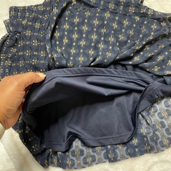 H&M Skirt - Picture 5 of 10